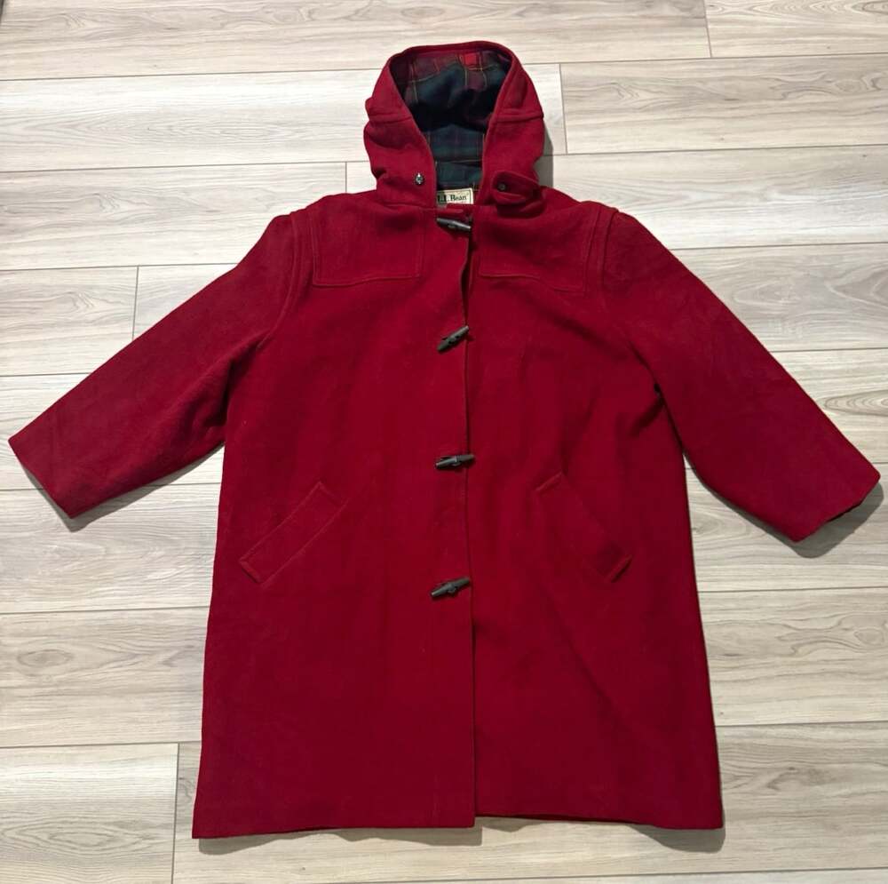 Vintage LL Bean Red Wool Duffle Toggle Coat Plaid Lined Hooded Made in USA